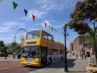 Liverpool walking tour and hop-on hop-off bus tour 24 and 72 hours